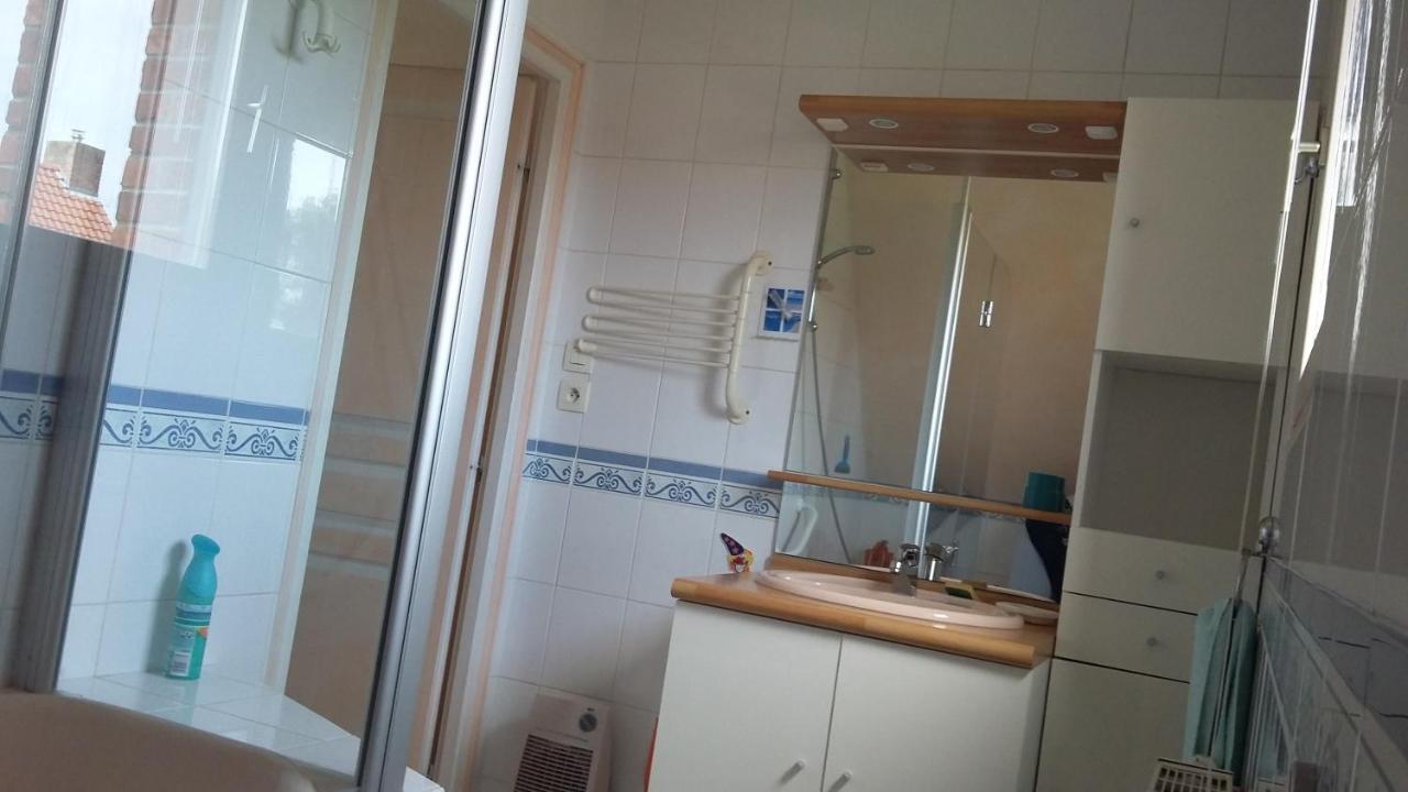 2 Chambres De 16M2 A 10Kms De Lille Beaucamps-Ligny Exterior foto